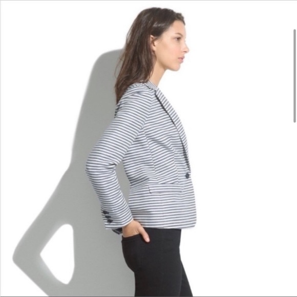 Madewell Tailored Blazer in Blue Stripe Sz 4 Cotton/Linen Blend Flap Pockets - Picture 2 of 8